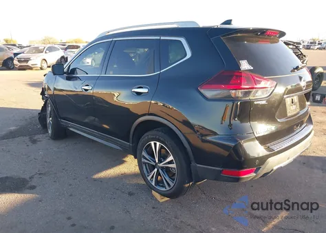 2020 Nissan Rogue Sv Intelligent Awd z USA, uszkodzony, nr VIN 5N1AT2MV6LC795843